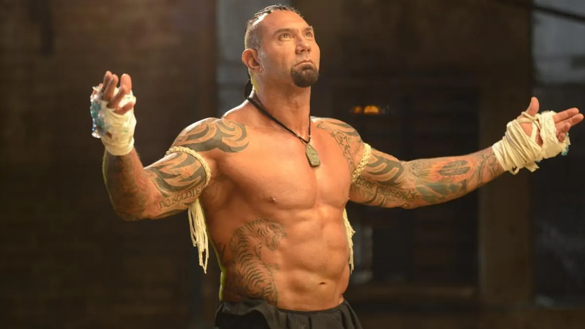 Comparing Industry Standards for Leading Men - dave register height