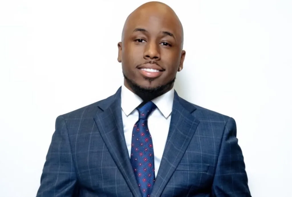 Understanding the Rise of Independent Television Networks - teleau belton net worth