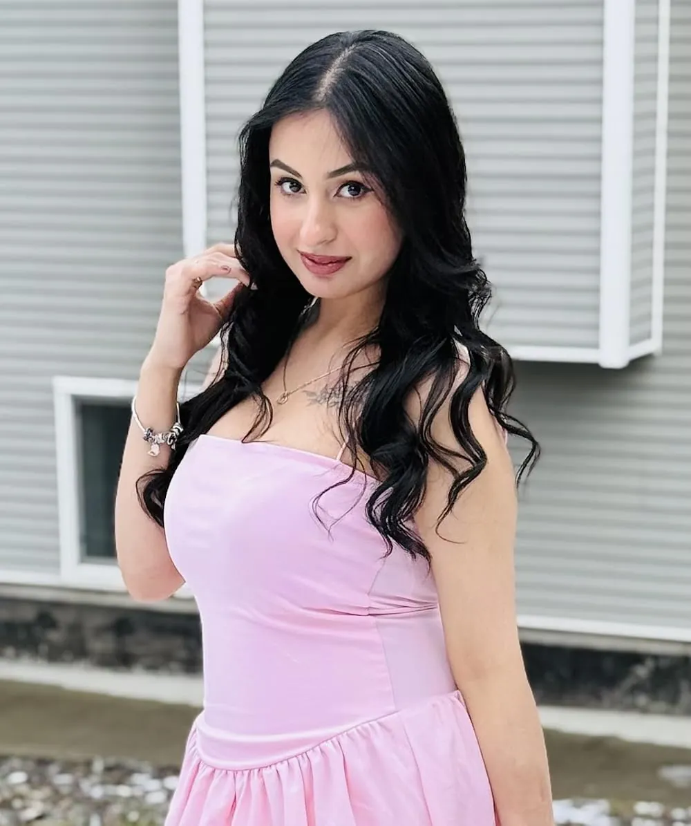 Personal-life claims and relationship rumours - yashika sharma age