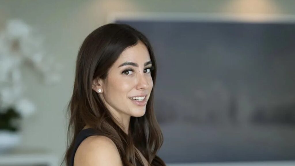 Arynne Wexler portrait